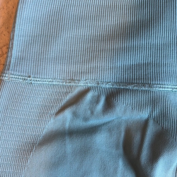 Gymshark Energy Seamless Leggings Size Small - Picture 4 of 5